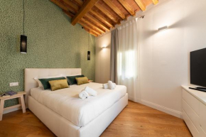 Keys of Italy - TGamma - Tornabuoni 5 - One bedroom luxury apartment in the fashion district